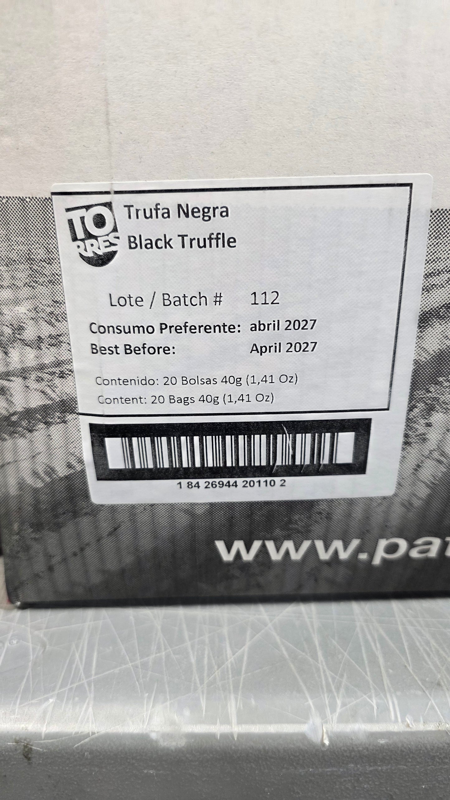 Torres Black Truffle Potato Chips Trufa Negra — Case of 20 (1.41 oz (40g) Bags)