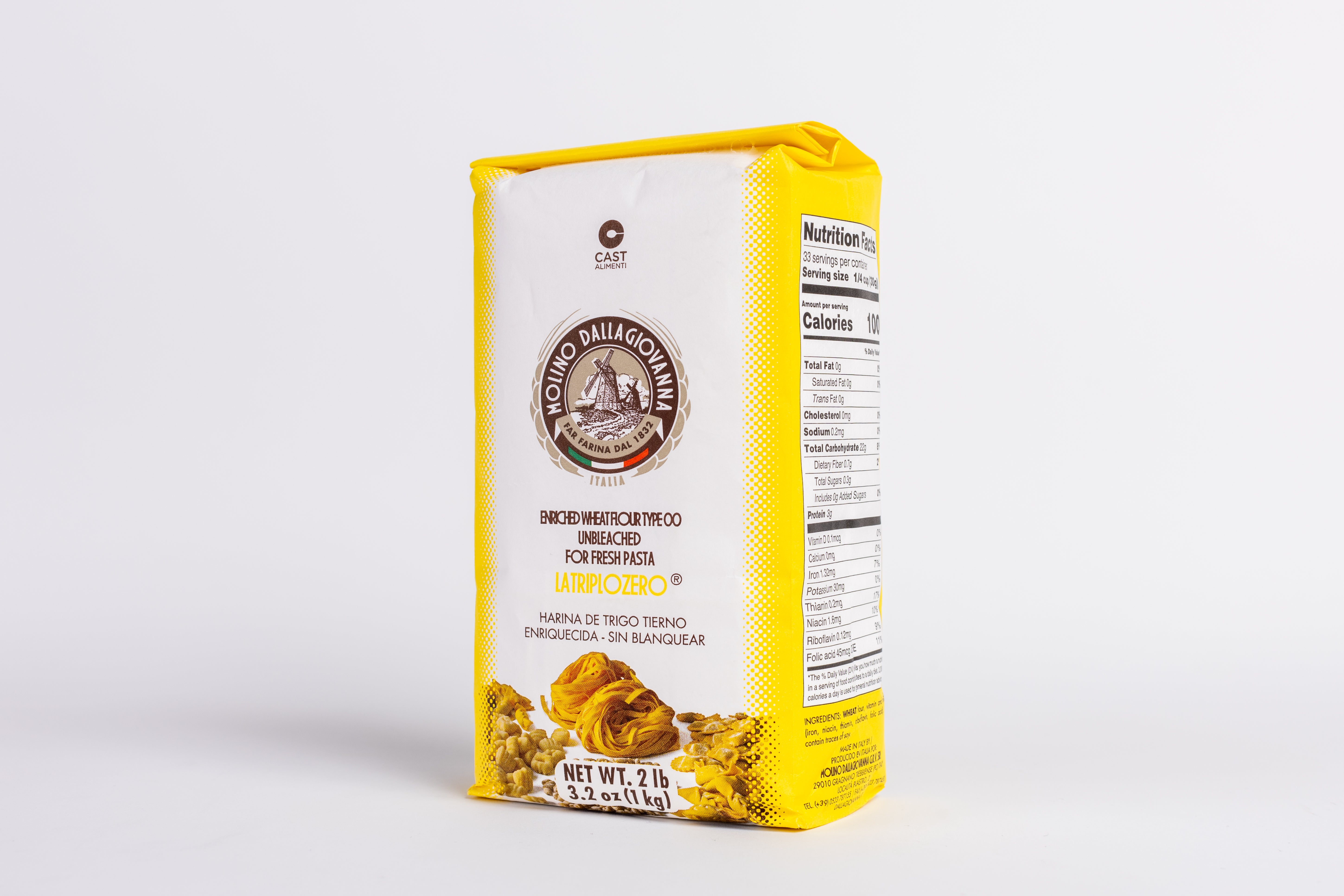 Molino Dallagiovanna Italian holiday baking box Includes extensive Italian recipe baking book