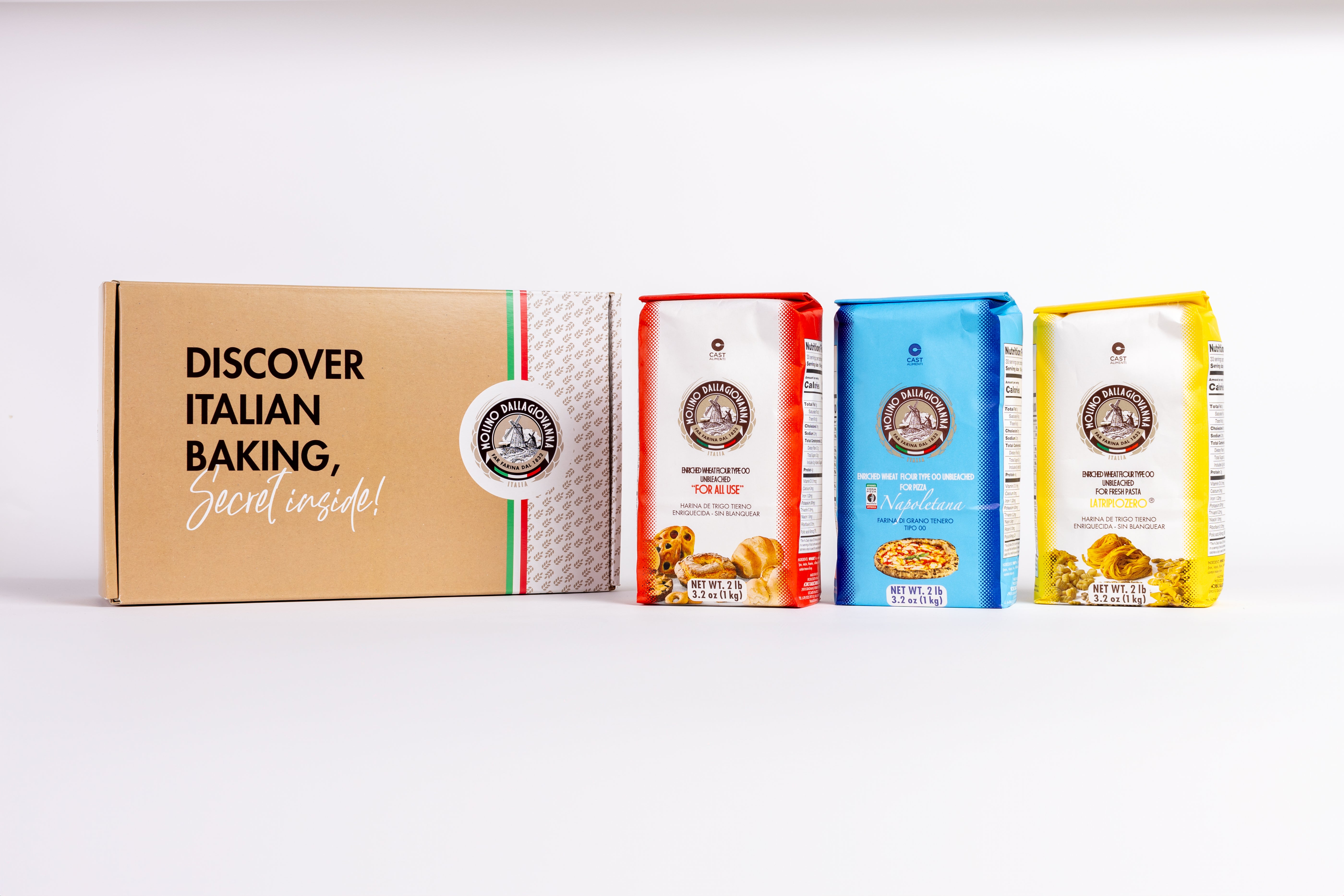 Molino Dallagiovanna Italian holiday baking box Includes extensive Italian recipe baking book