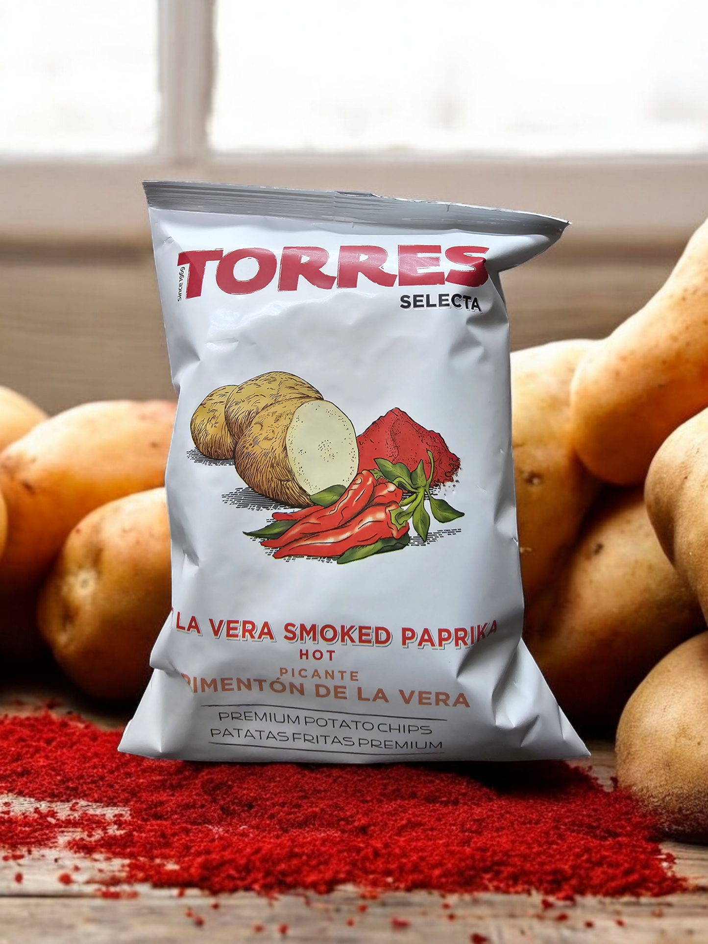 Torres Hot Smoked Paprika de la Vera Potato Chips — Case of 20 (1.76 oz (50g) Bags)