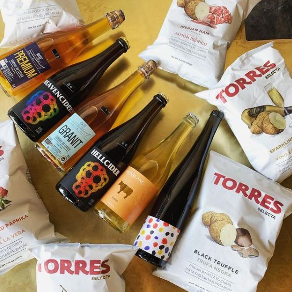 Torres Sparkling Wine Potato Chips — Case of 20 (1.76 oz (50g) Bags)